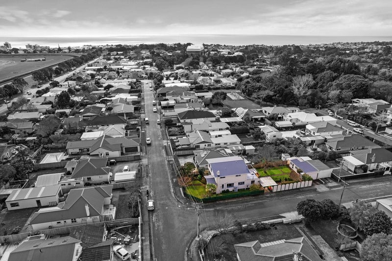 23 Tokomaru Street, Welbourn, New Plymouth - Carousel 26