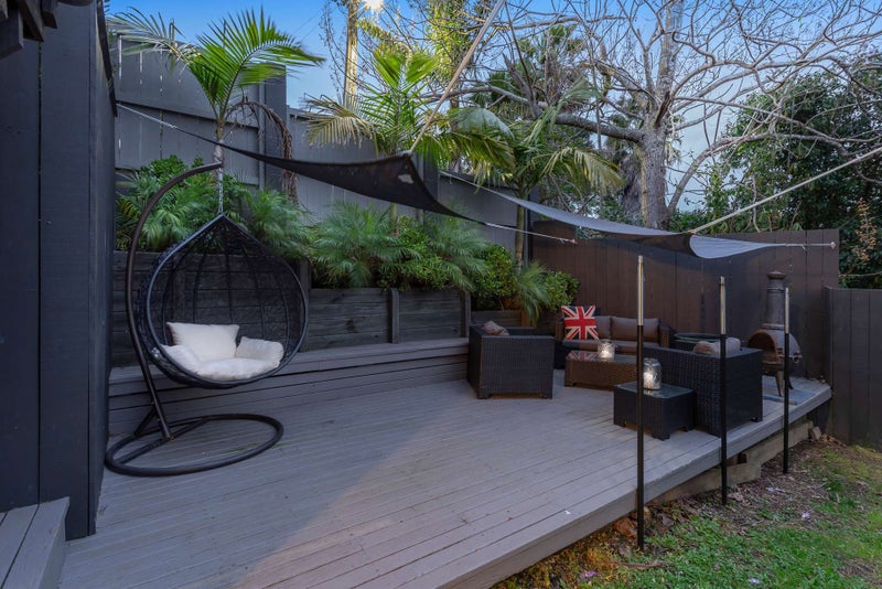 2/4 Webber Street, Grey Lynn, Auckland - Carousel 10