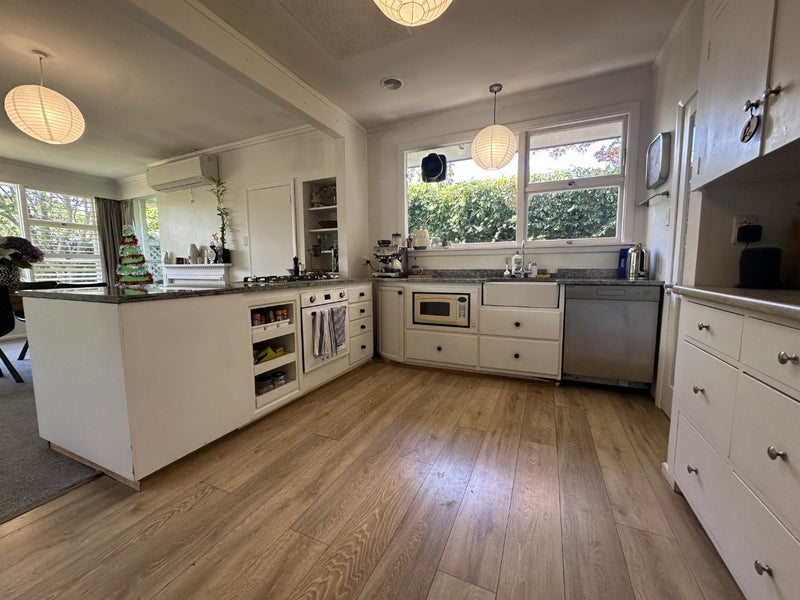 17 Desmond Street, Merivale, Christchurch - Carousel 2