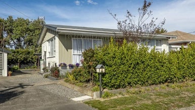 2A Mcintyre Street, Shirley, Christchurch - Carousel 1