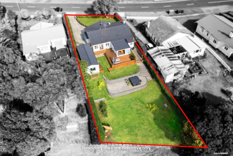 66 Victoria Avenue, Waiuku, Waiuku - Carousel 2