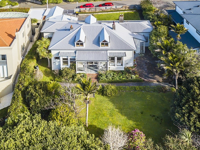 10 Wesley Road, Kelburn, Wellington - Carousel 1