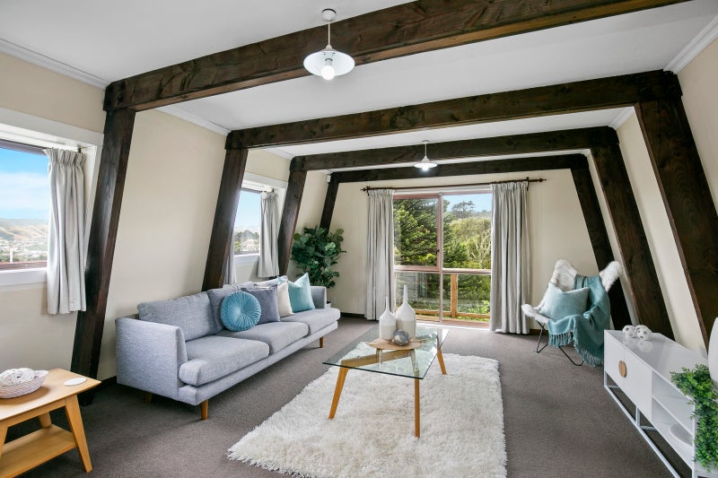 14 Pauline Way, Paparangi, Wellington - Carousel 2