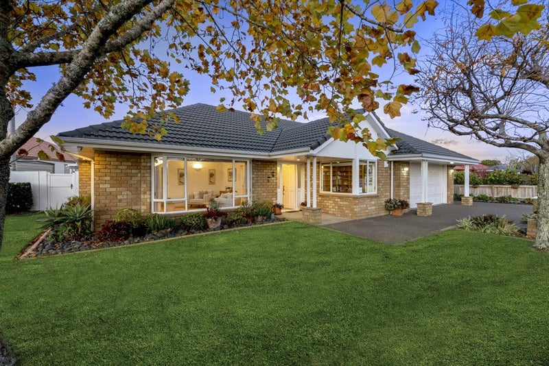 3 Uldale Place, Northpark, Auckland - Carousel 1