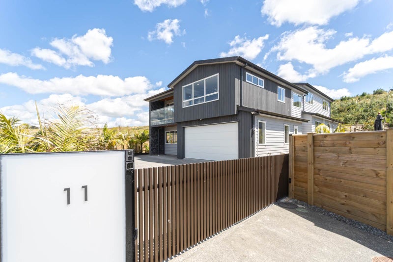 11 Headsail Drive, Long Bay, Auckland - Carousel 2