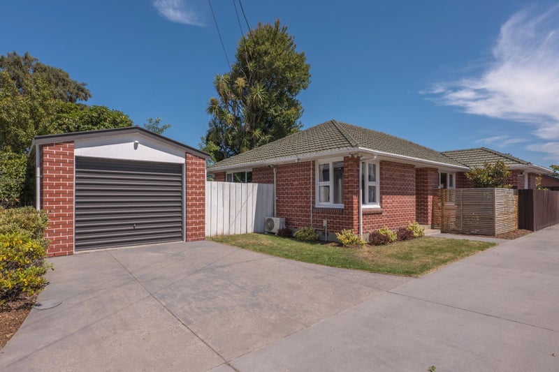 5 Shaftesbury Street, Avonhead, Christchurch - Carousel 1