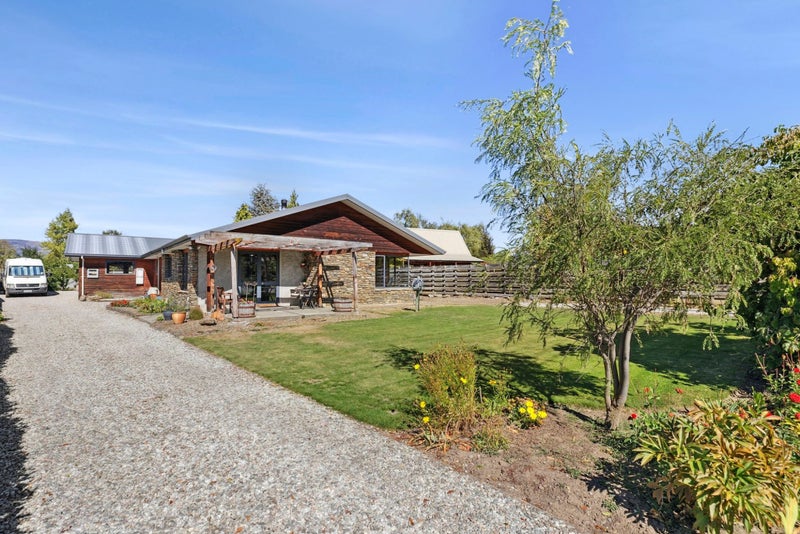 3 Dale Street, Albert Town, Wanaka - Carousel 2
