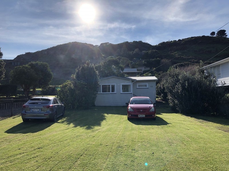63 North Street, Mōkau - Carousel 2