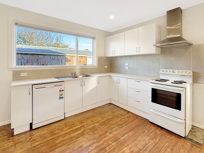 154 Breezes Road, Aranui, Christchurch - Carousel 2