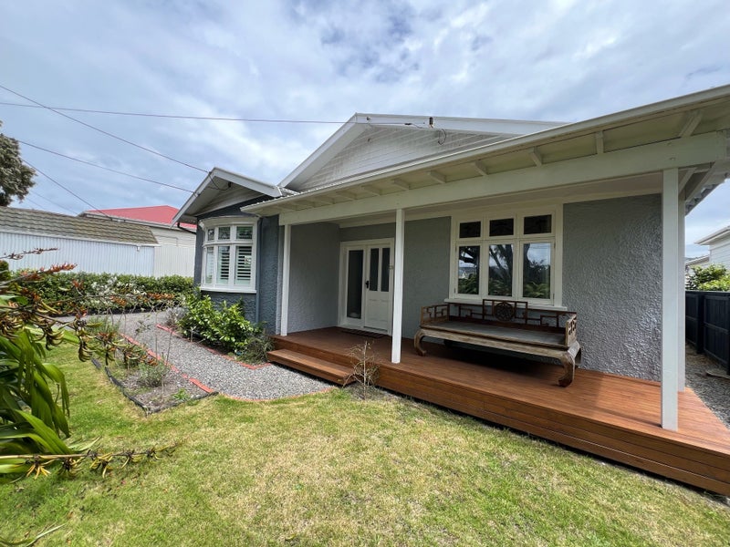 35 Cuba Street, Petone, Lower Hutt - Carousel 2