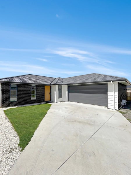 19 Oldfield Lane, Marton, Marton - Carousel 1