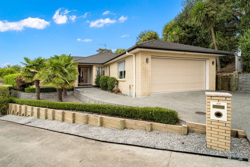 30 Schnapper Rock Road, Schnapper Rock, Auckland - Carousel 1