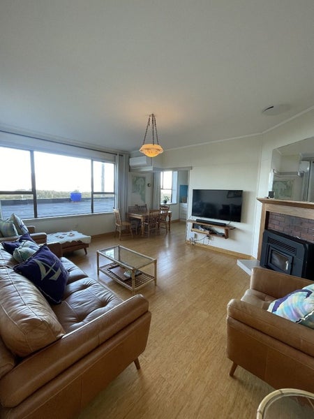 201 Marine Parade, Seatoun, Wellington - Carousel 1