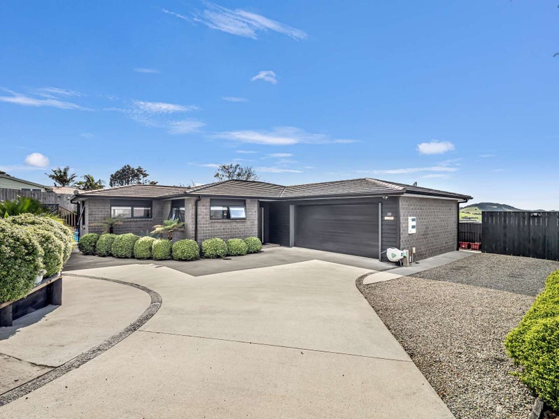 39 Provisional Drive, Kamo, Whangarei - Carousel 1