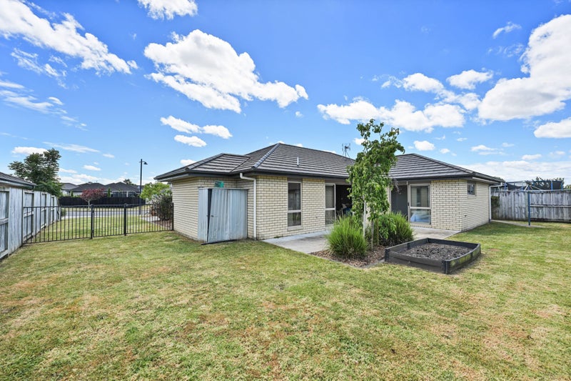 11 Trauzer Place, Flagstaff, Hamilton - Carousel 2