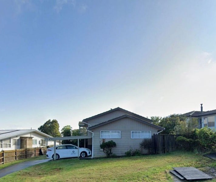 32 Athenic Avenue, Lynfield, Auckland - Carousel 1