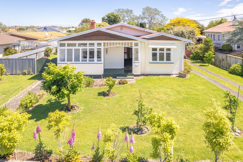 31 Gonville Avenue, Gonville, Whanganui - Carousel 1