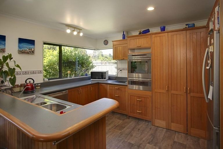 45 Lansdowne Road, Appleby, Richmond - Carousel 2
