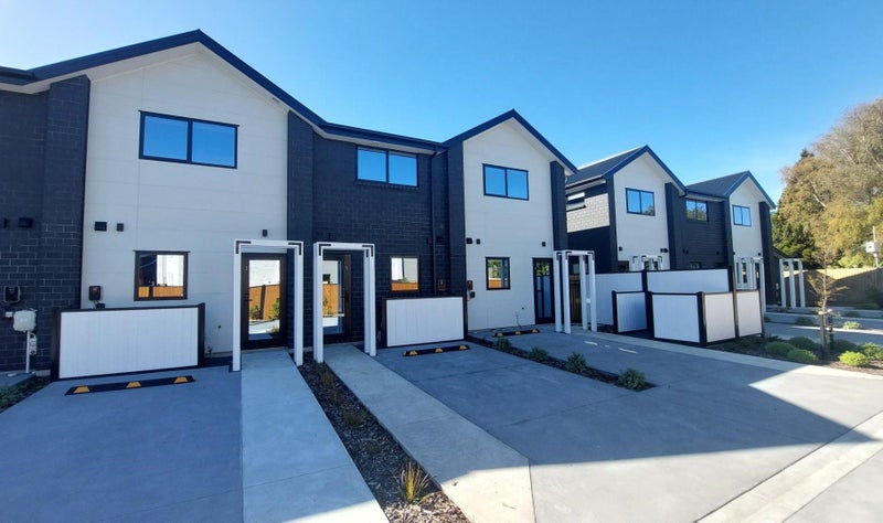 3/1 Matata Place, Dallington, Christchurch - Carousel 1