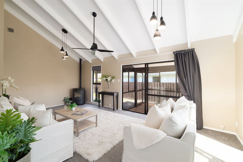 20 Sawtell Place, Northcote, Christchurch - Carousel 2