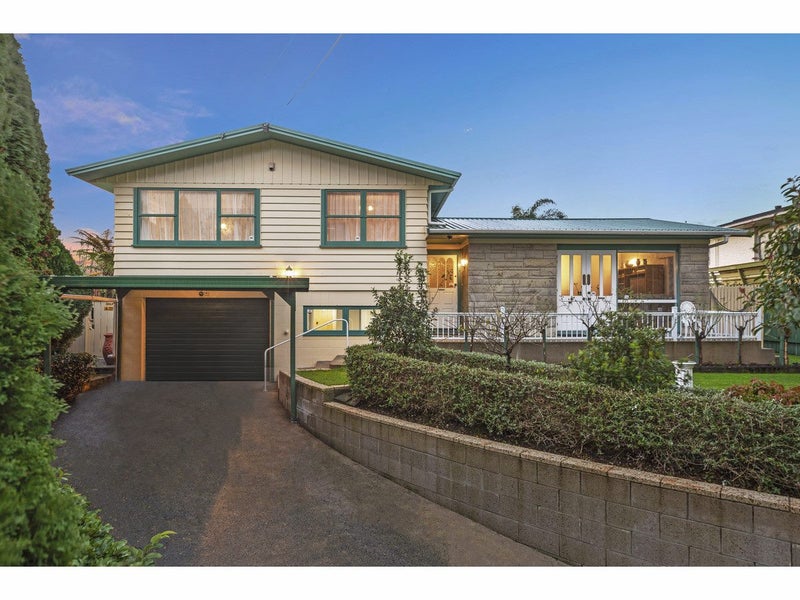 15 Balfour Crescent, Riverlea, Hamilton - Carousel 2