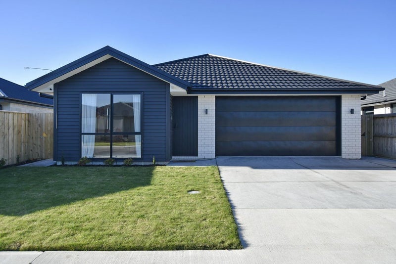 3 Woodford Avenue, Woodend, Christchurch - Carousel 1