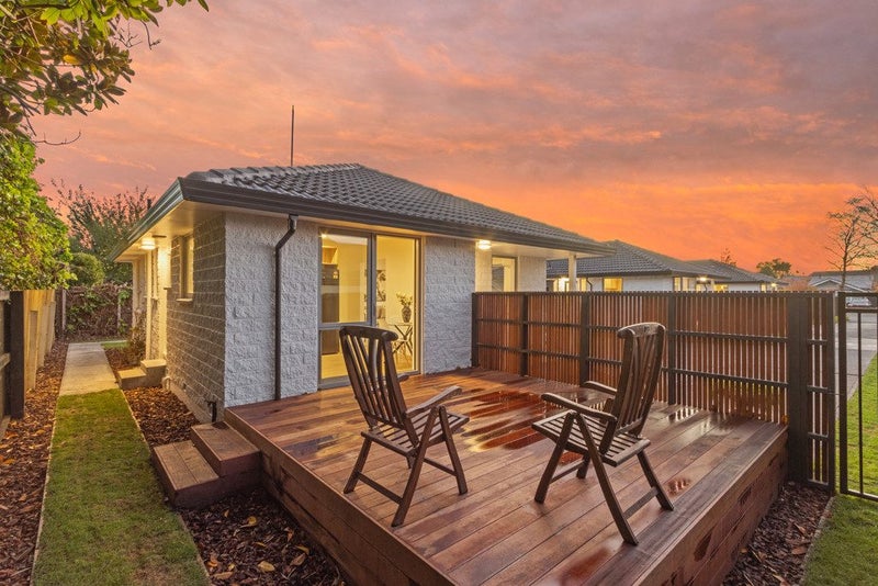 64 Mays Road, St Albans, Christchurch - Carousel 2