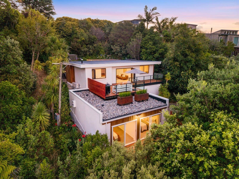 42 Hill Road, Palm Beach, Waiheke Island - Carousel 2