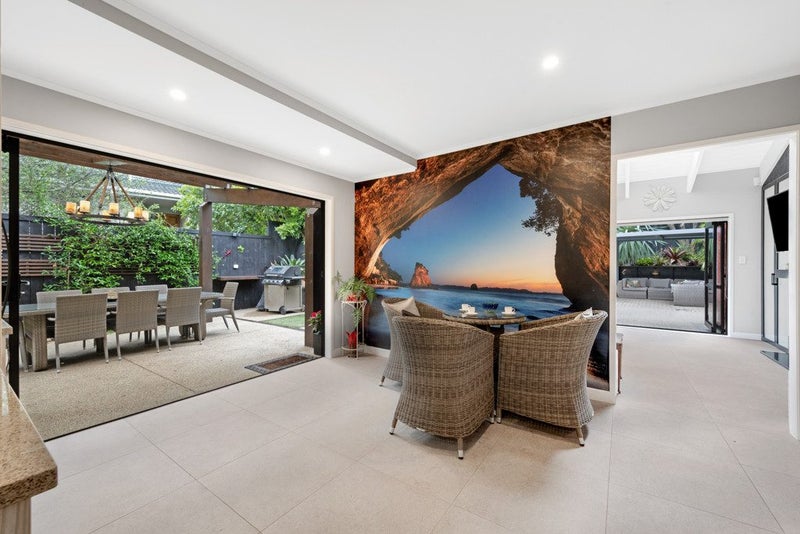 80A Beach Road, Mellons Bay, Auckland - Carousel 1