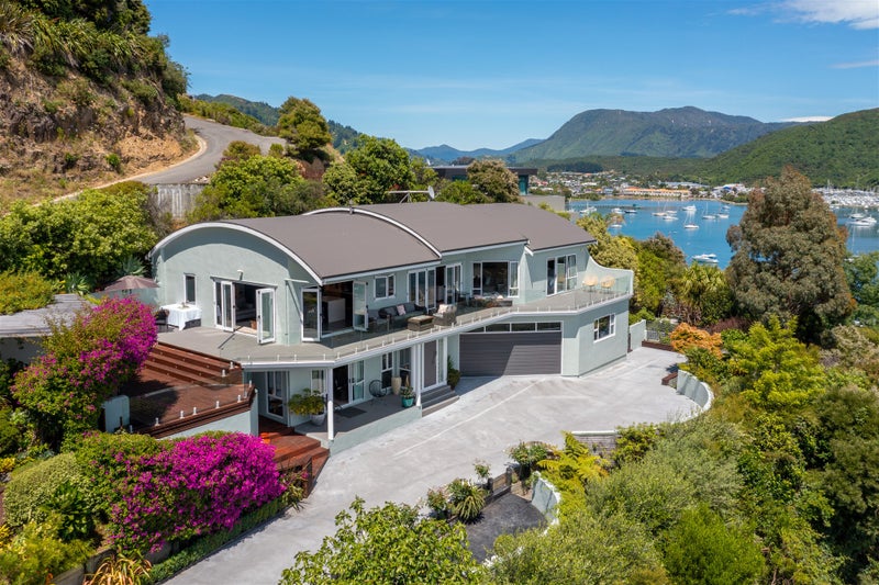 2 Marina View Estate, Waikawa, Picton - Carousel 1