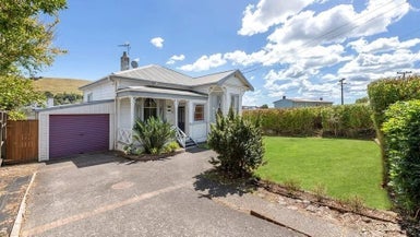 70 Pilkington Road, Panmure, Auckland - Carousel 1