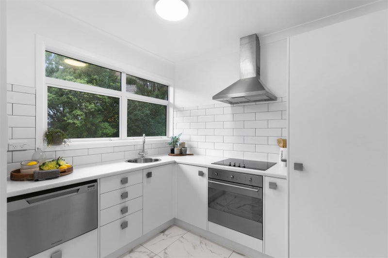 1/14 Astor Street, Karori, Wellington - Carousel 2