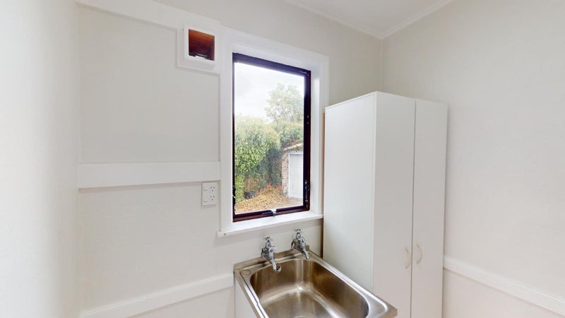 85 Highbury Avenue, Highbury, Palmerston North - Carousel 11