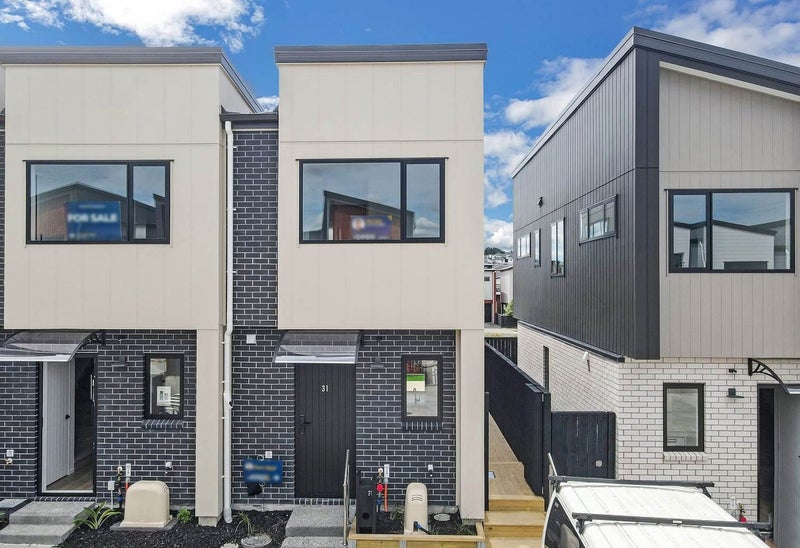 31 Kiato Lane, Flat Bush, Auckland - Carousel 2