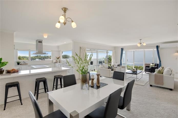 3/57 Selwyn Avenue, Mission Bay, Auckland - Carousel 1