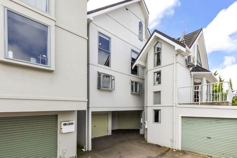 287G The Terrace, Te Aro, Wellington - Carousel 1