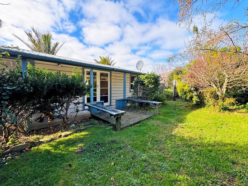 18A Oriental Street, Welbourn, New Plymouth - Carousel 1