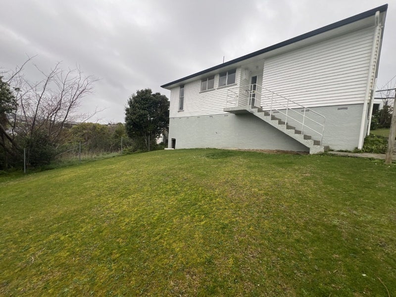 18 Excellency Terrace, Ascot Park, Porirua - Carousel 18