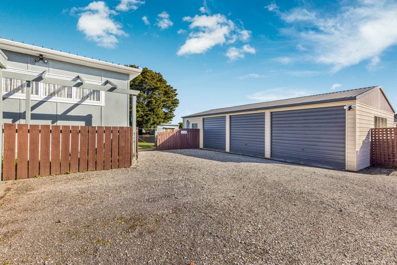 156 Hill Road, Manurewa, Auckland - Carousel 2