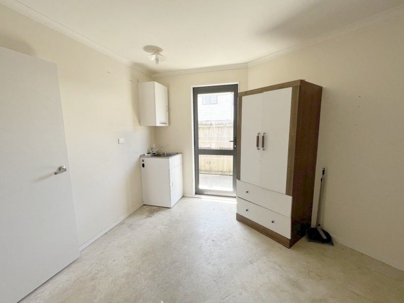 10 Everton Place, Mount Wellington, Auckland - Carousel 19