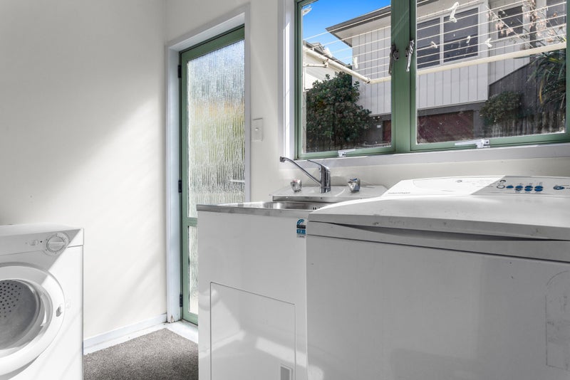 1/59 Harbour Road, Ōhope - Carousel 21