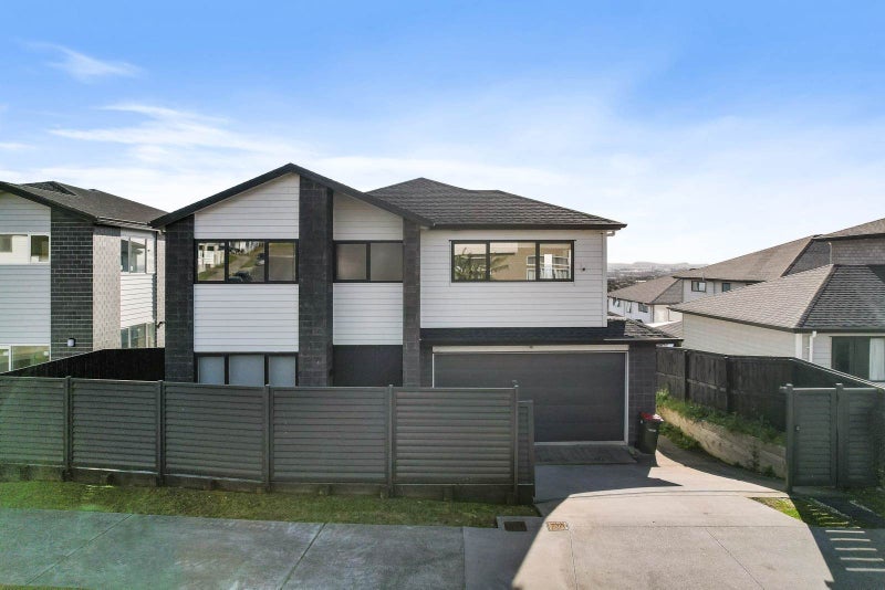 128 Argento Avenue, Flat Bush, Auckland - Carousel 25