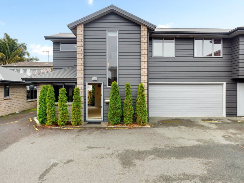 13 Stadium Lane, Whitiora, Hamilton - Carousel 1