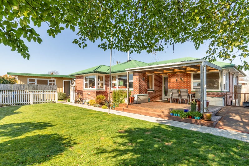 37 Radbrook Street, Avonhead, Christchurch - Carousel 1