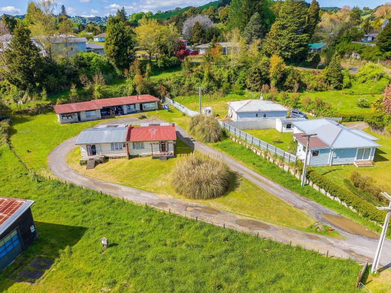 10 Lairdvale Road, Taumarunui - Carousel 1