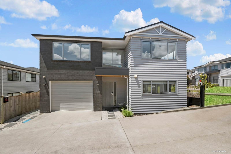 12 Fishwicke Lane, Albany, Auckland - Carousel 1