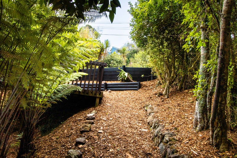 16 Frank Street, Oneroa, Waiheke Island - Carousel 17