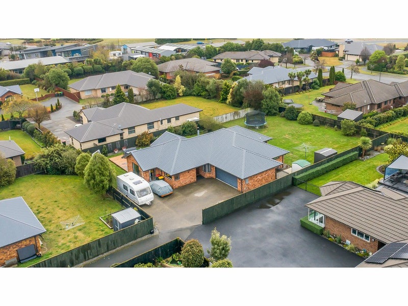 14B Cameron Place, Fernhill, Queenstown - Carousel 1