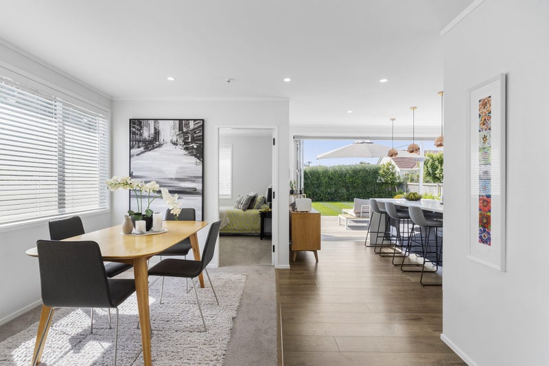 15 Manapau Street, Meadowbank, Auckland - Carousel 1