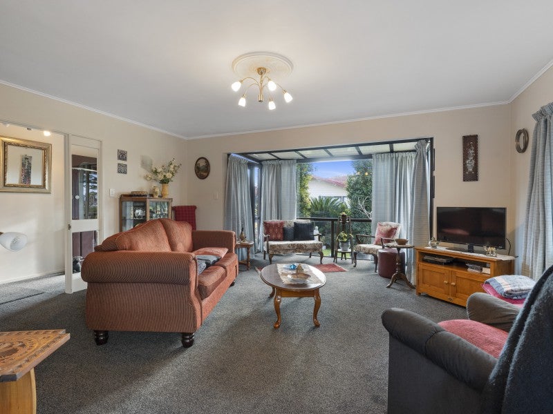 4A Camellia Place, Greerton, Tauranga - Carousel 2
